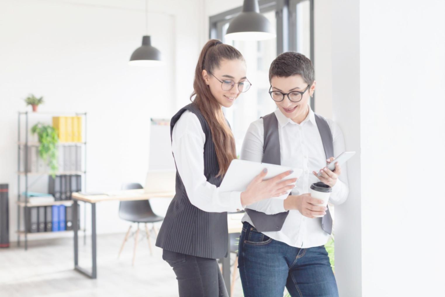Session de formation en analyse financière avec des dirigeants d'entreprise